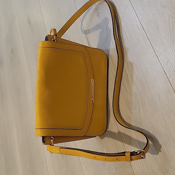 kate spade Handbags - Kate Spade Purse